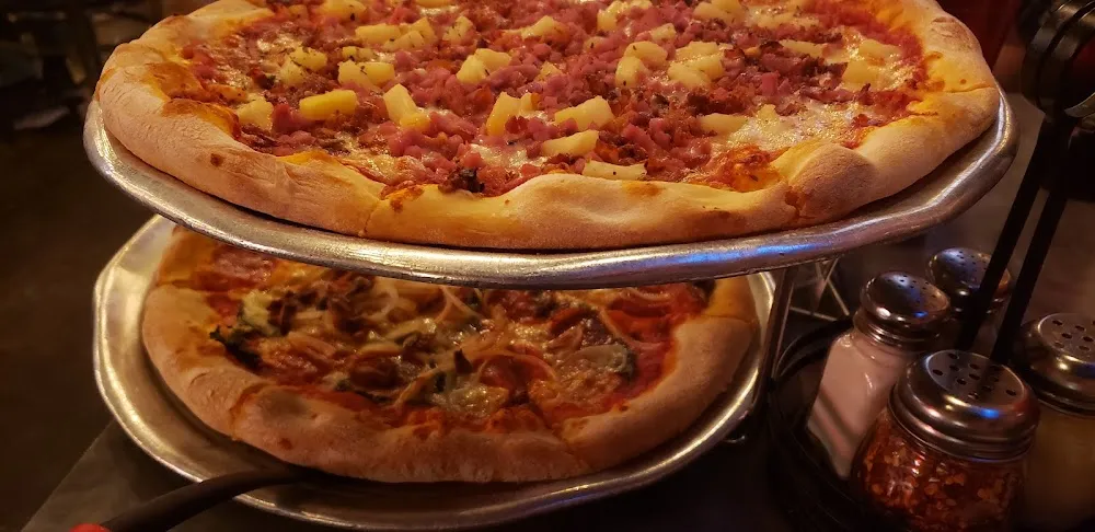 Thin Crust Pizza